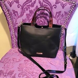 Brand new Lulu crossbody purse